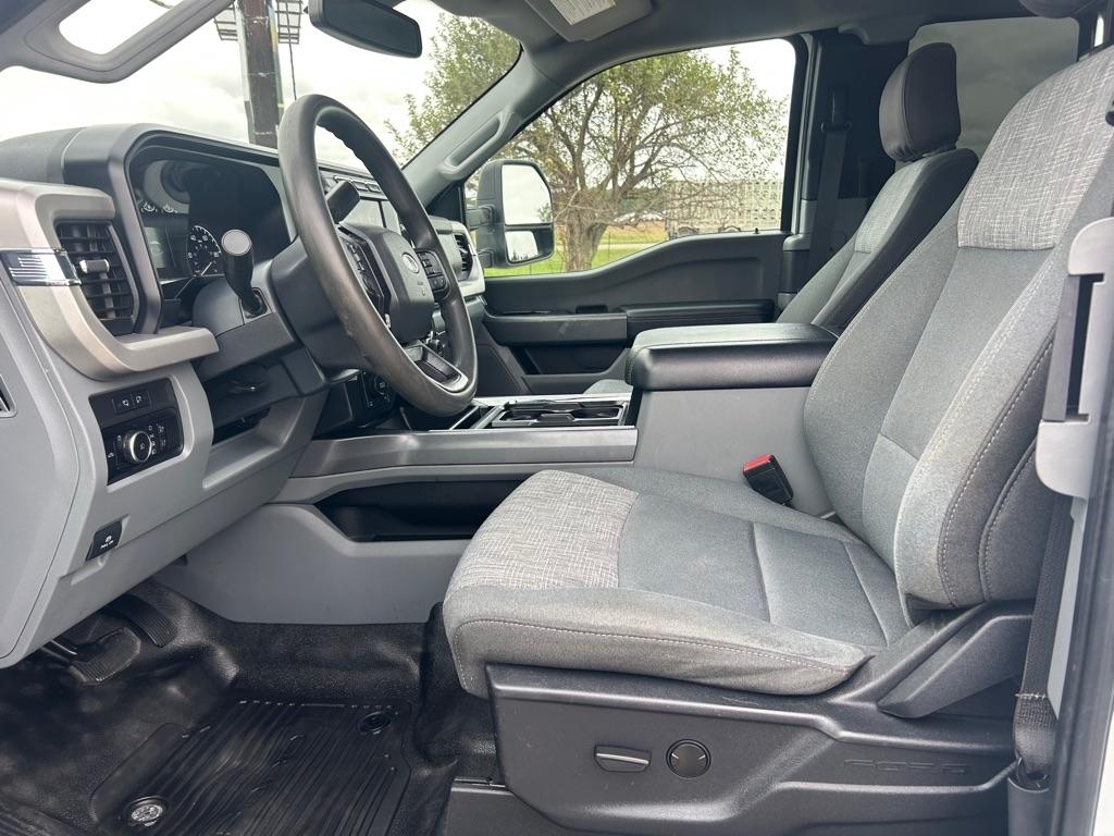 Ford F-250 SD  2023