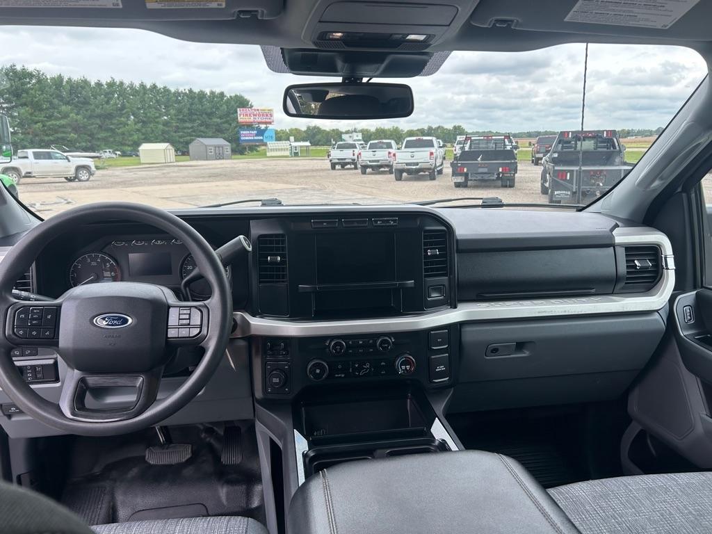 Ford F-250 SD  2023
