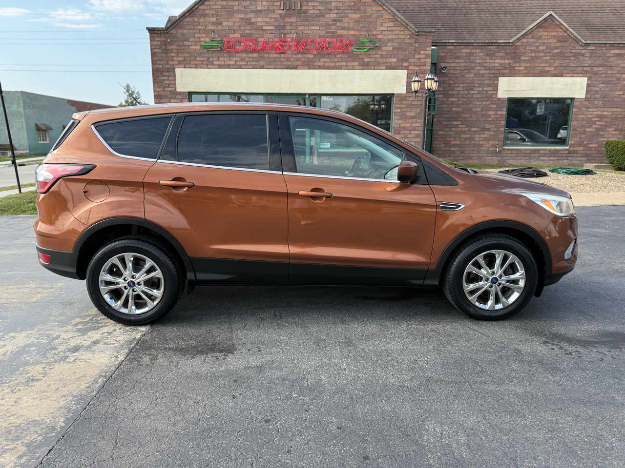 2017 Ford Escape SE FWD