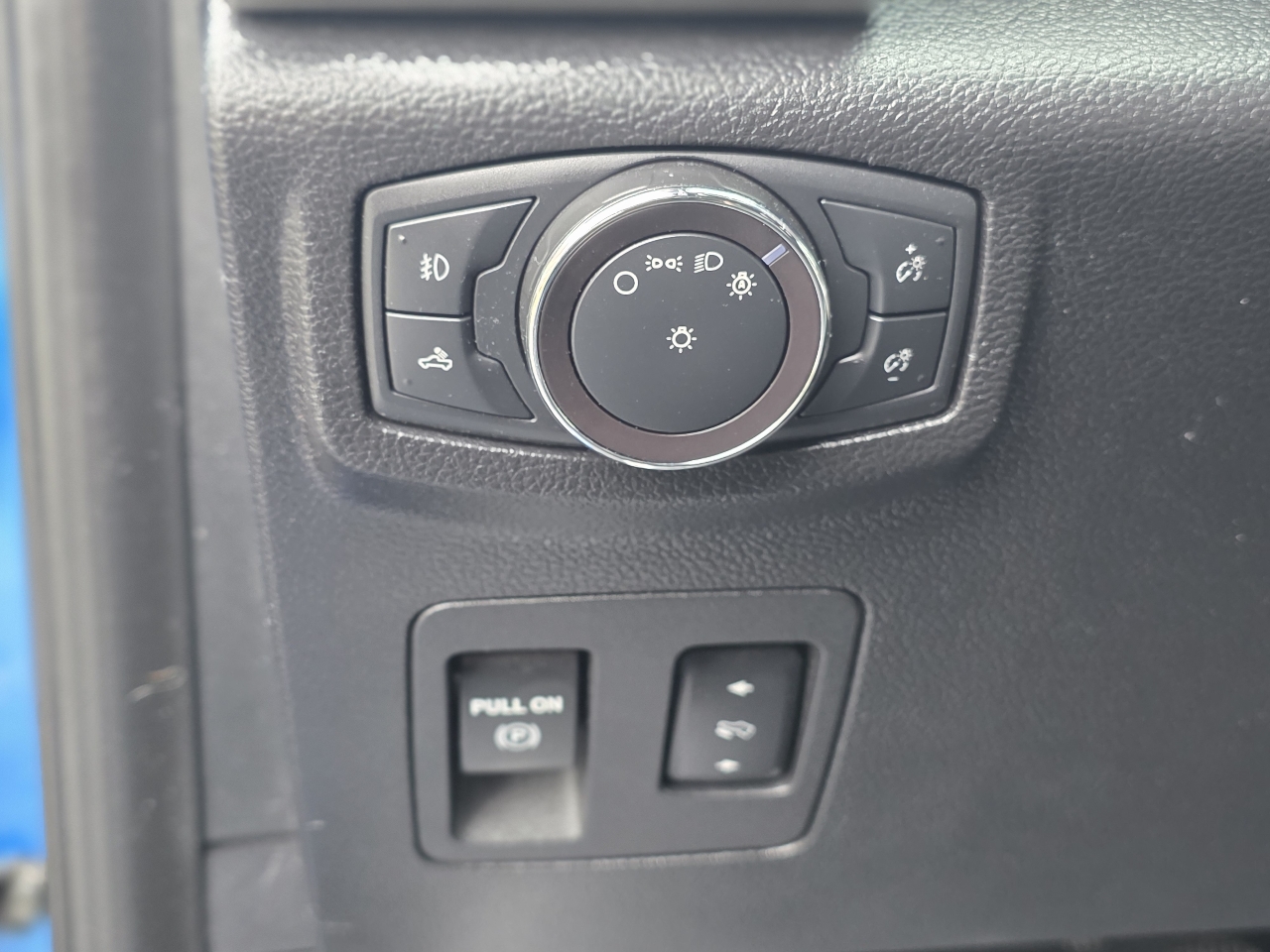 Ford F-150  2019