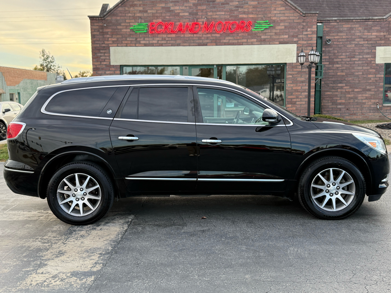 2017 Buick Enclave Leather FWD