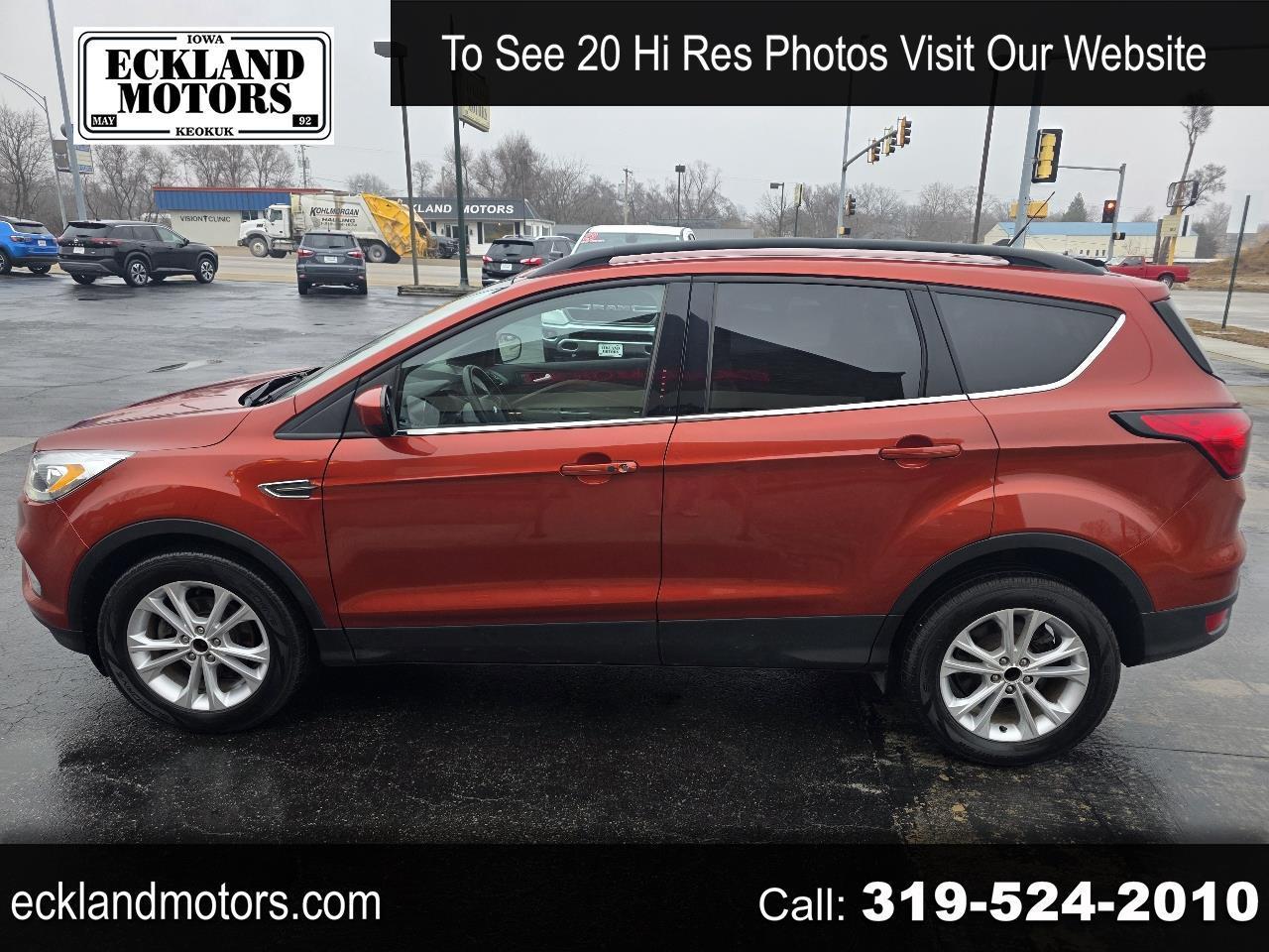 2019 Ford Escape SEL FWD
