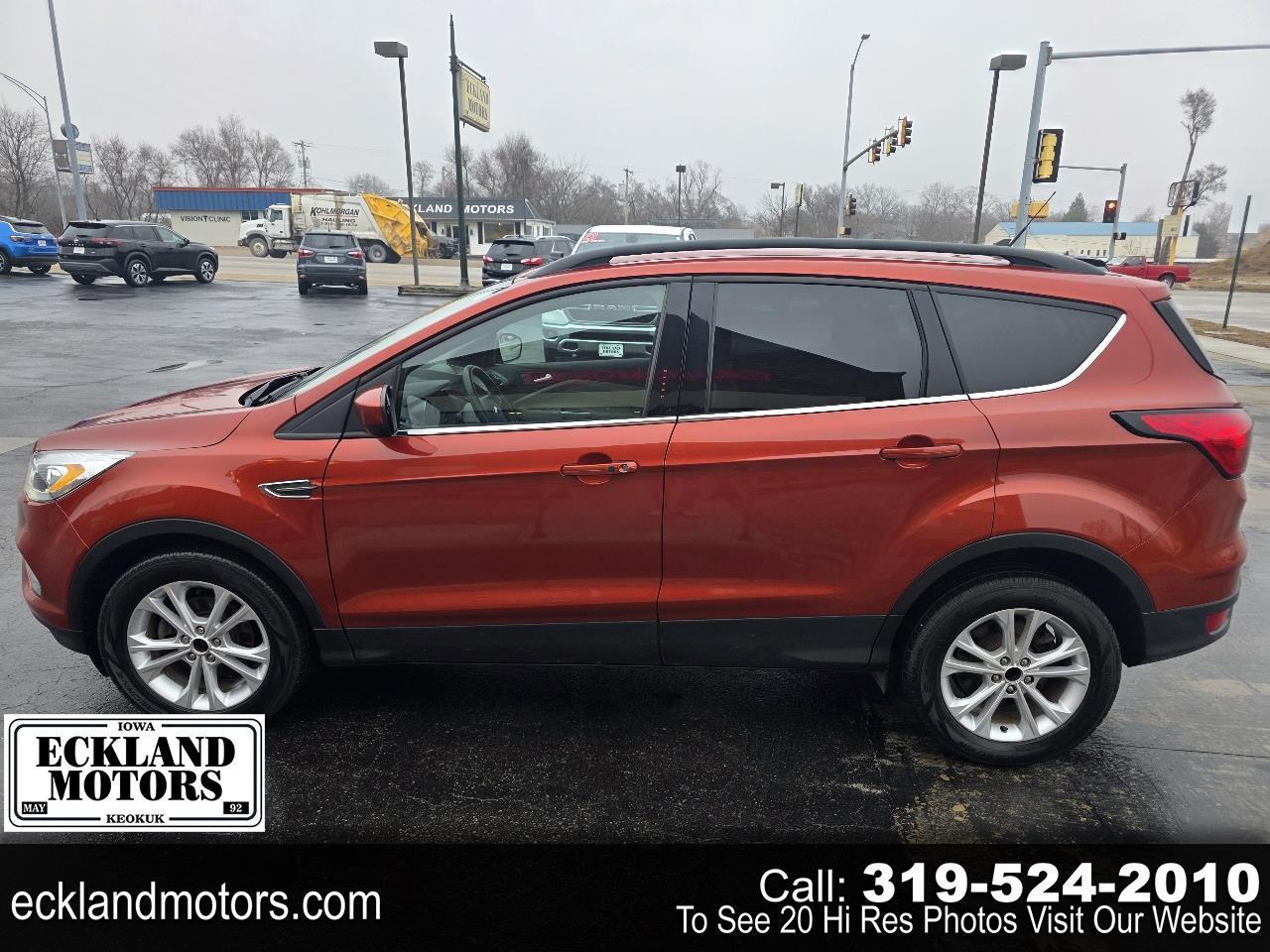 2019 Ford Escape SEL FWD