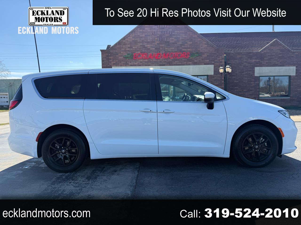 2023 Chrysler Pacifica Touring L FWD