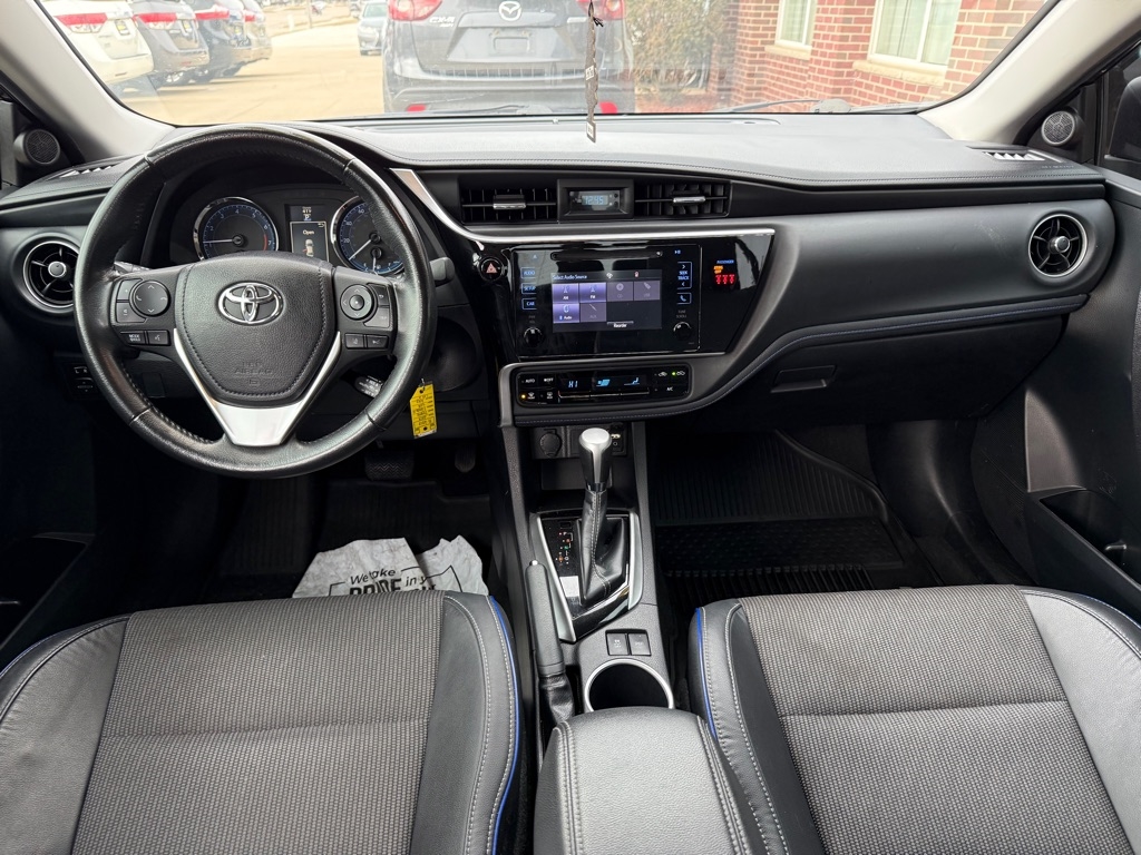 Toyota Corolla SE 6M 2019