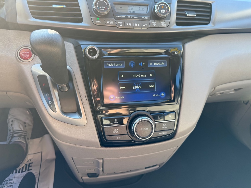 2014 Honda Odyssey EX-L photo 14