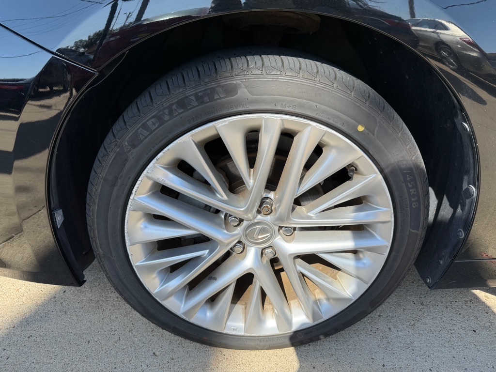 2015 Lexus ES 350 photo 22