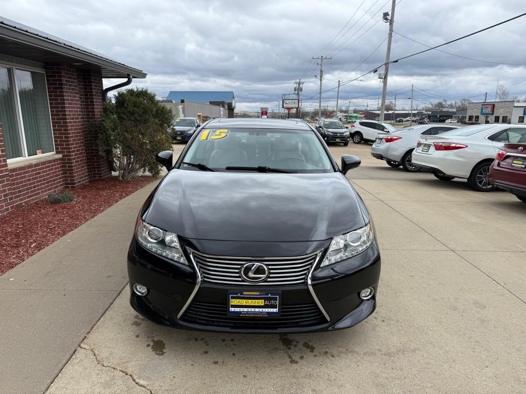 Lexus ES 350 Sedan 2015