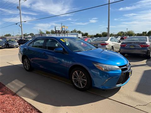 2017 Toyota Camry SE