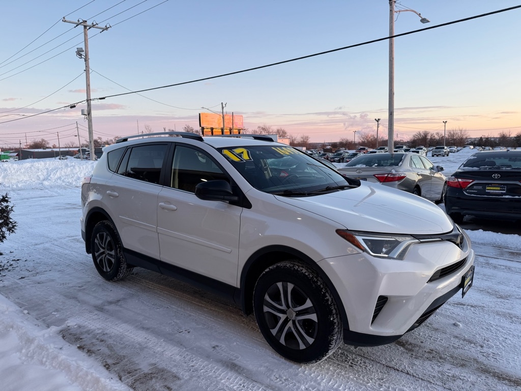 2017 Toyota RAV4 LE AWD