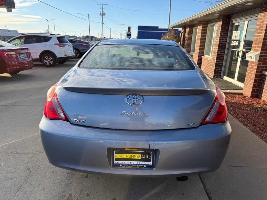 Toyota Camry Solara SE 2004