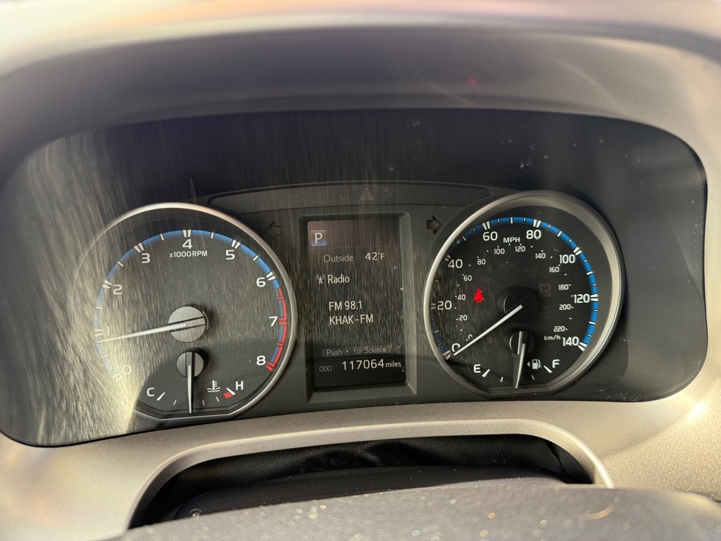 Toyota RAV4 XLE AWD 2017