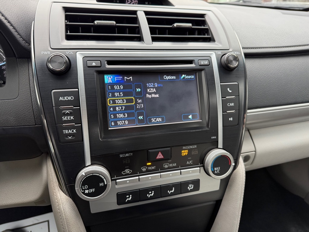 Toyota Camry LE 2012