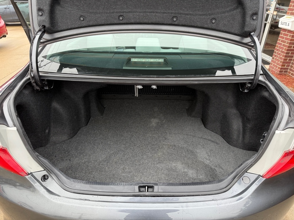 Toyota Camry LE 2012