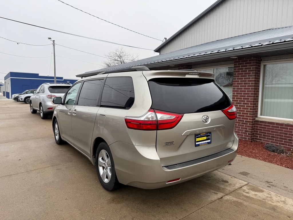 Toyota Sienna LE FWD 8-Passenger V6 2015