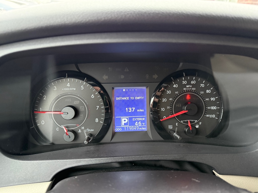 Toyota Sienna LE FWD 8-Passenger V6 2015