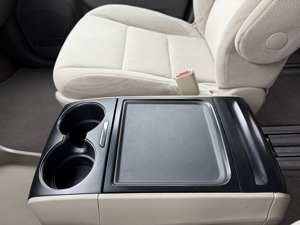 Toyota Sienna LE FWD 8-Passenger V6 2015