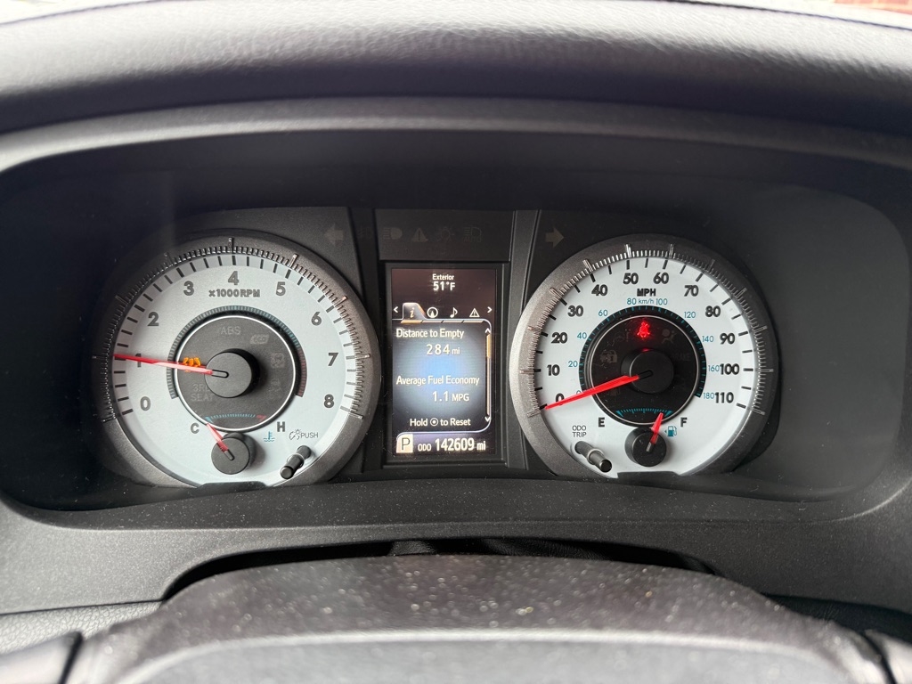 Toyota Sienna SE FWD 8-Passenger V6 2015