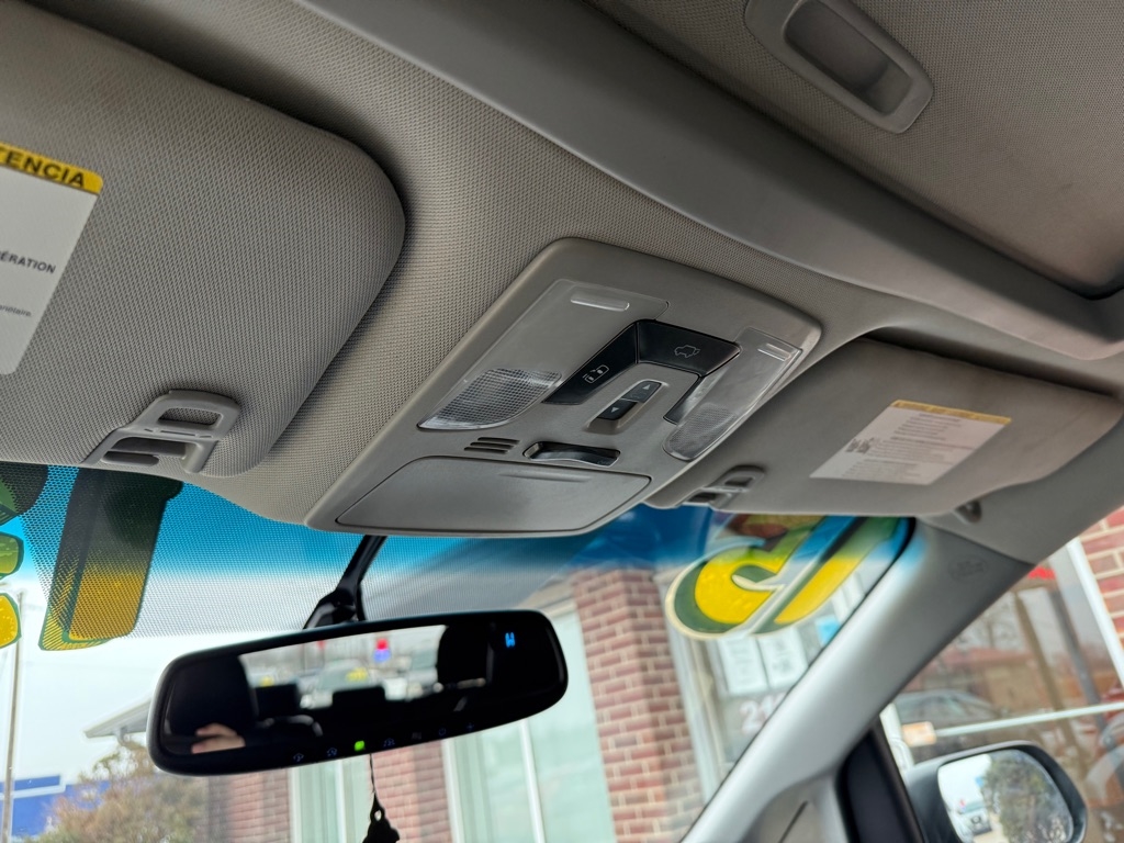 Toyota Sienna SE FWD 8-Passenger V6 2015