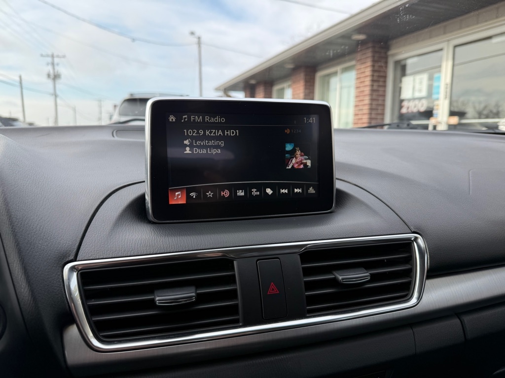 Mazda MAZDA3 s Grand Touring AT 5-Door 2015