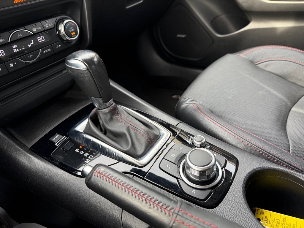 Mazda MAZDA3 s Grand Touring AT 5-Door 2015