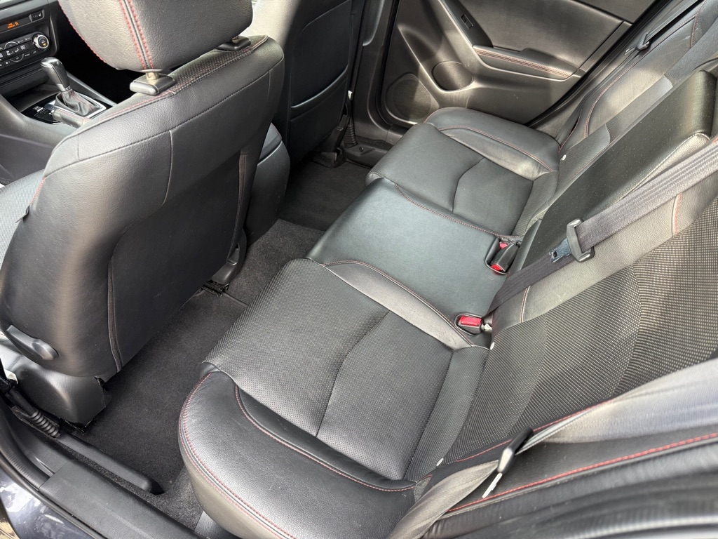 Mazda MAZDA3 s Grand Touring AT 5-Door 2015