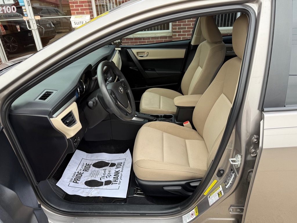 Toyota Corolla LE CVT 2015