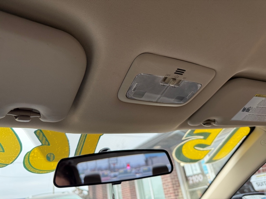 Toyota Corolla LE CVT 2015