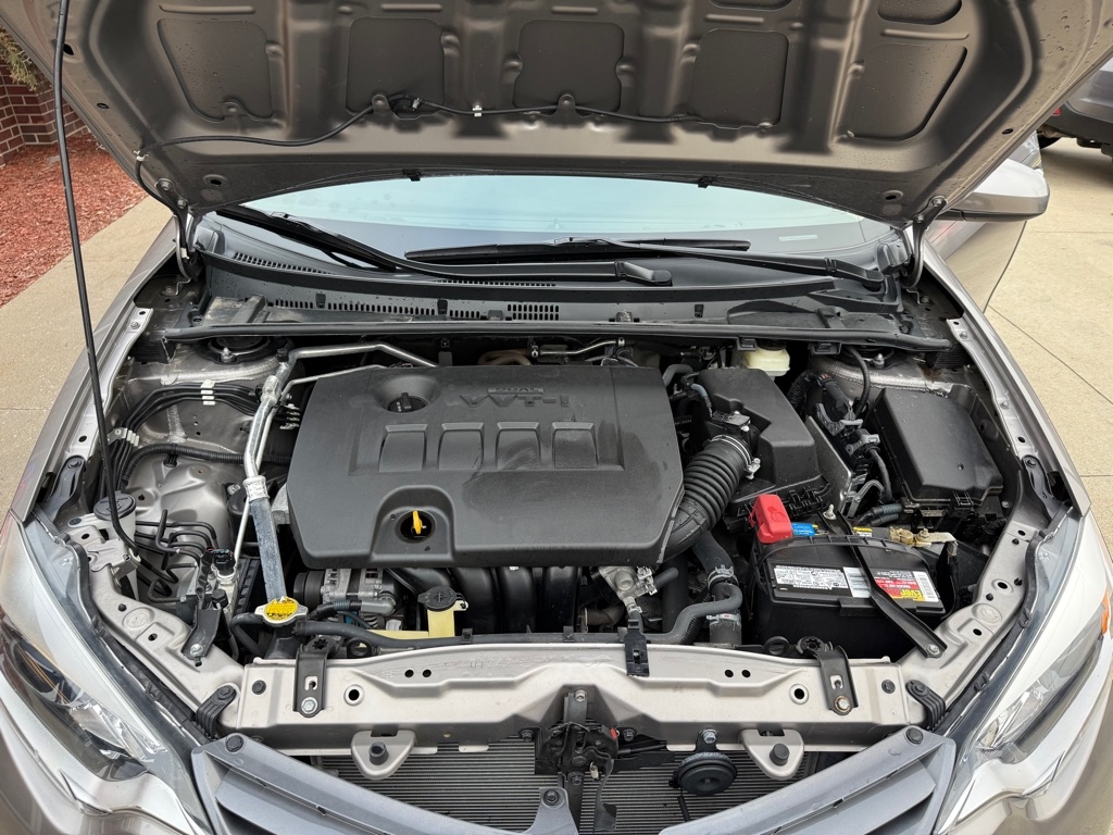 Toyota Corolla LE CVT 2015