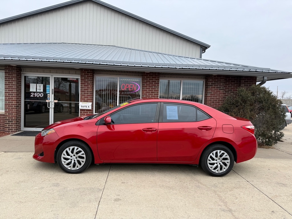 Toyota Corolla LE CVT 2017