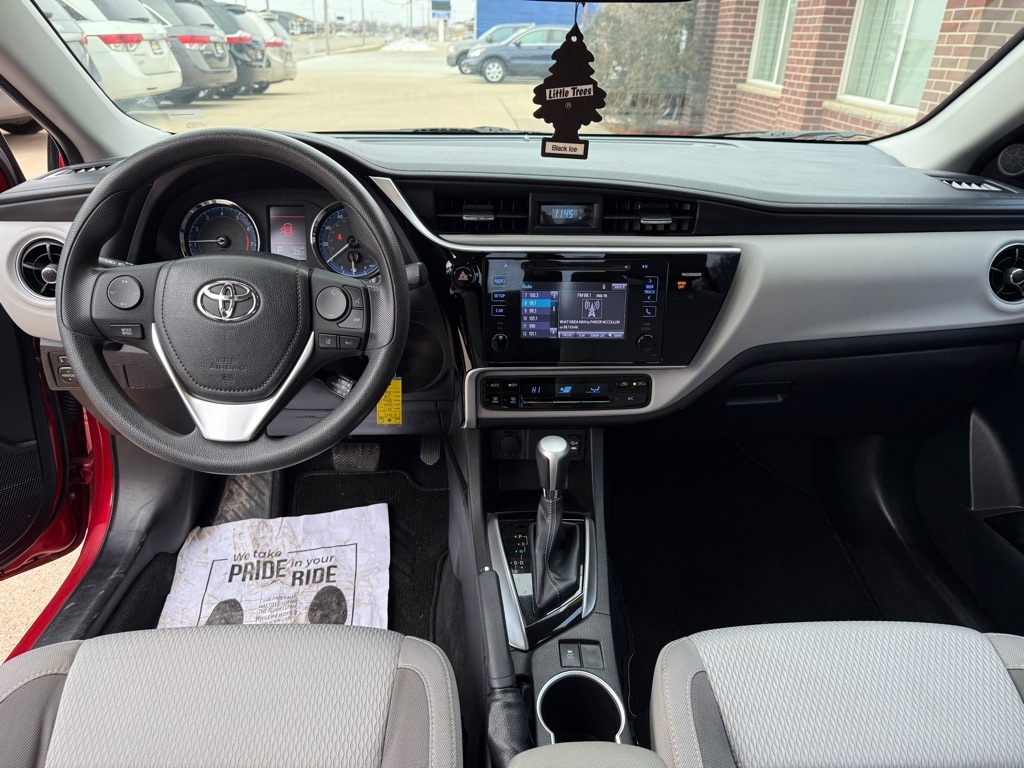 Toyota Corolla LE CVT 2017