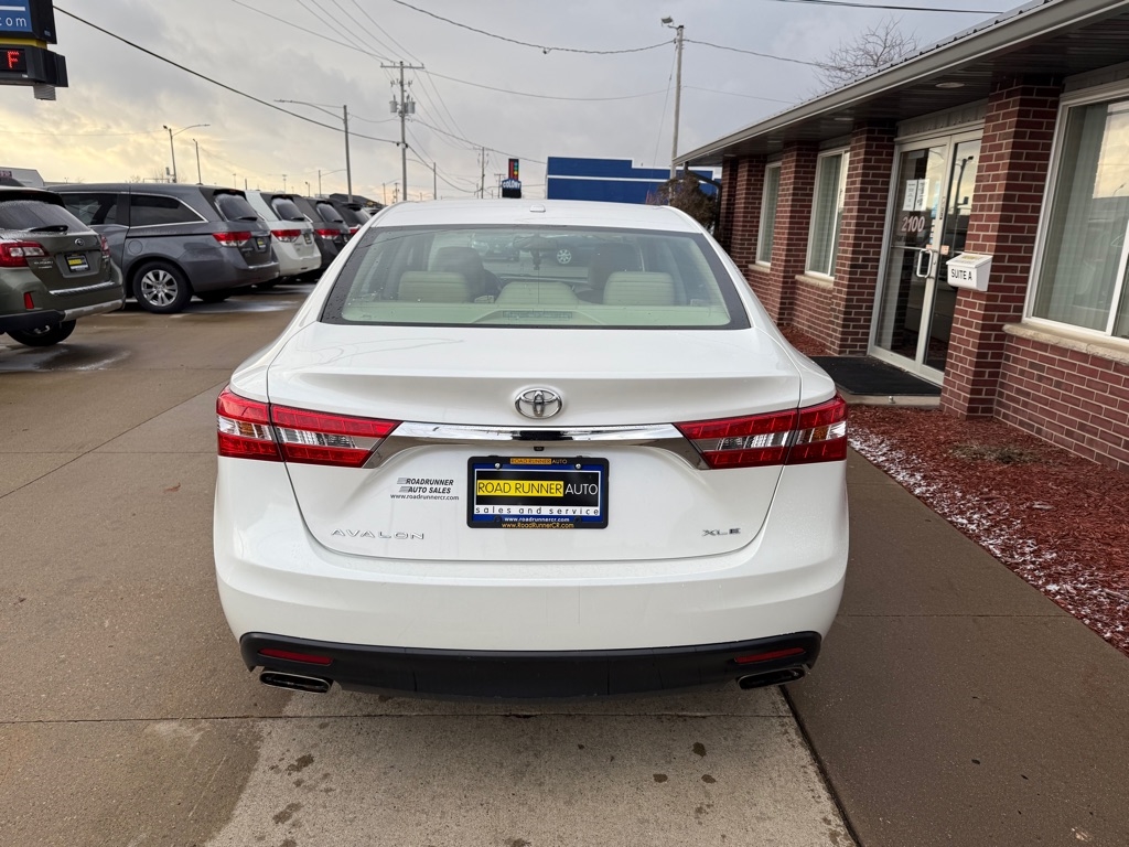 Toyota Avalon XLE 2013