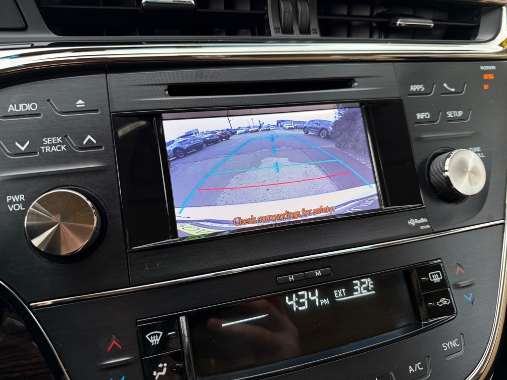 Toyota Avalon XLE 2013