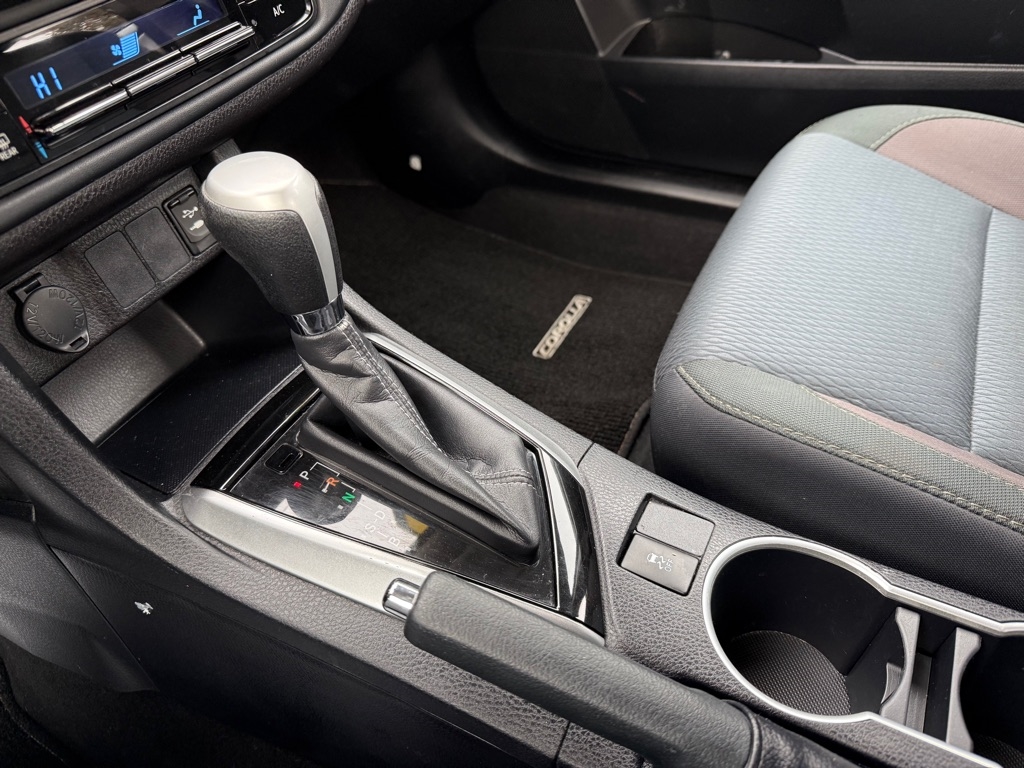 Toyota Corolla LE CVT 2017