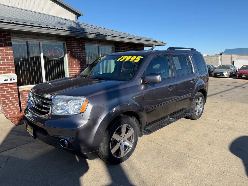 Honda Pilot Touring 4WD 5-Spd AT with DVD 2015