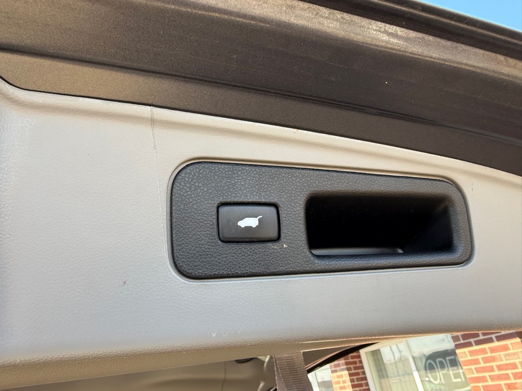 Honda Pilot Touring 4WD 5-Spd AT with DVD 2015