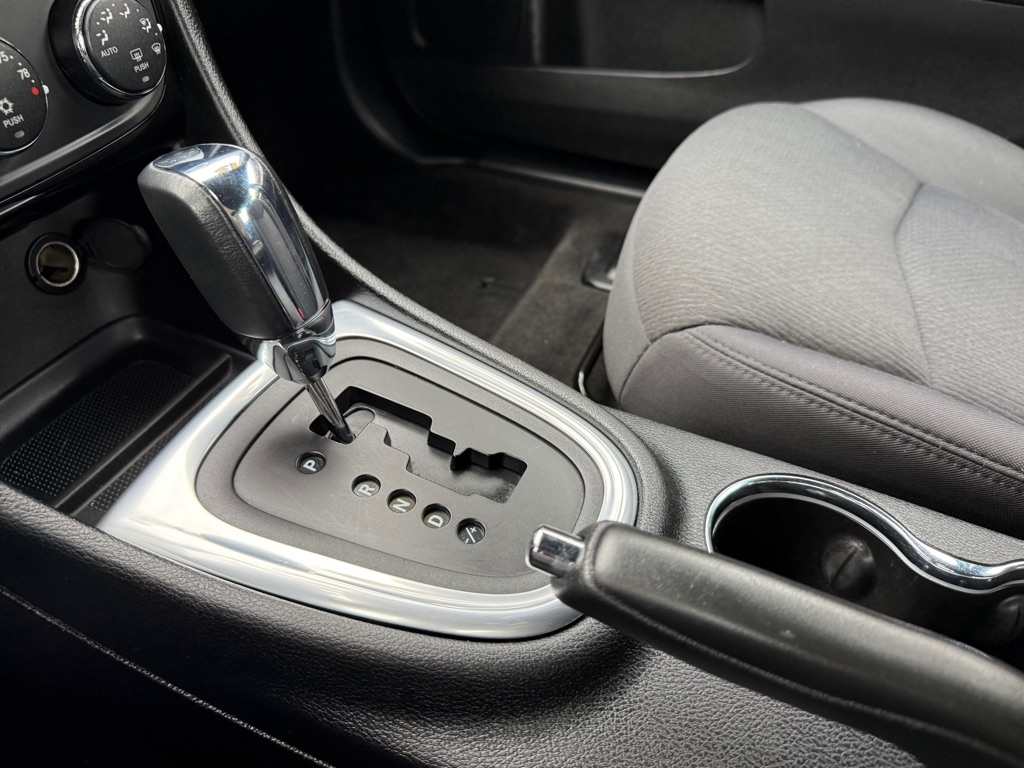 Chrysler 200 Touring 2013