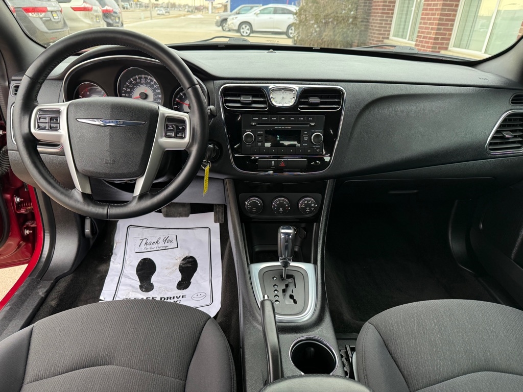 Chrysler 200 Touring 2013