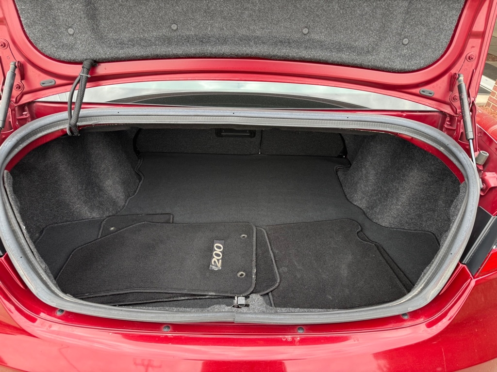 Chrysler 200 Touring 2013