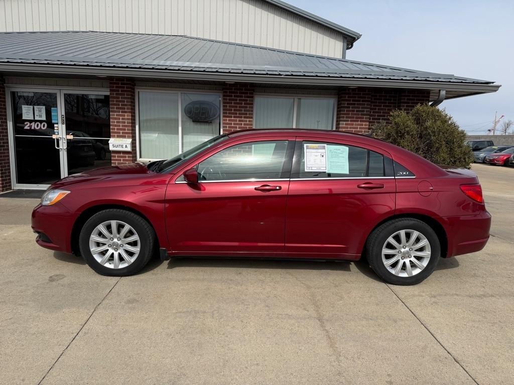 Chrysler 200 Touring 2013
