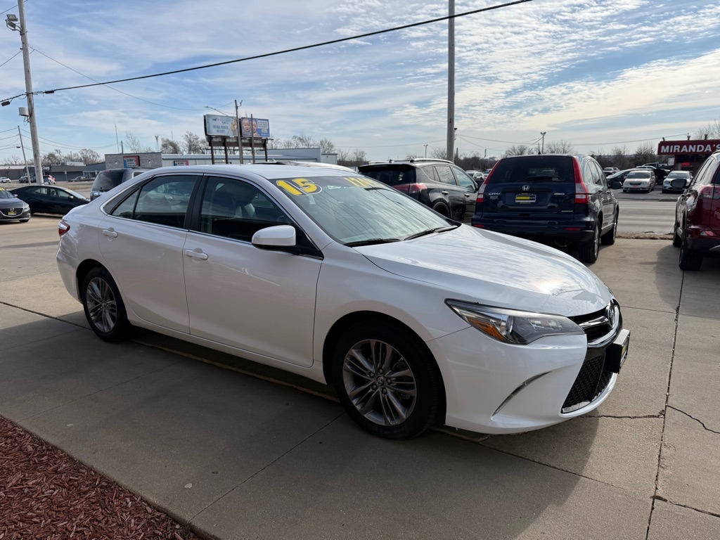 2015 Toyota Camry SE