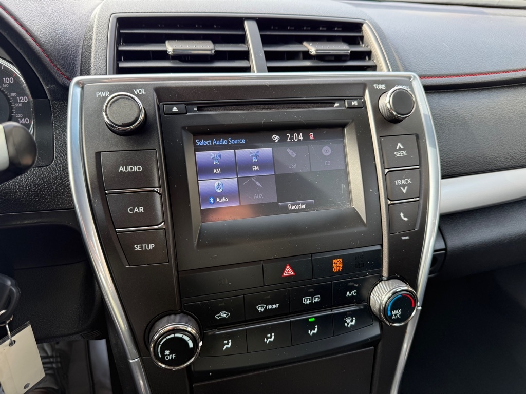 Toyota Camry SE 2015