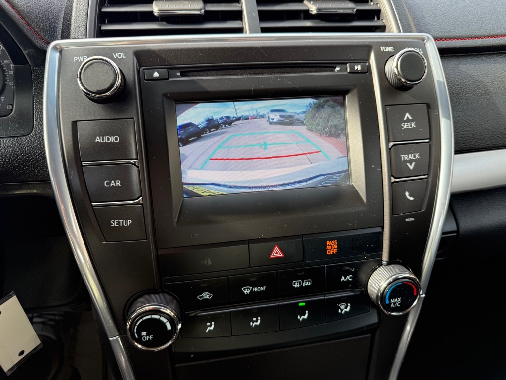 Toyota Camry SE 2015