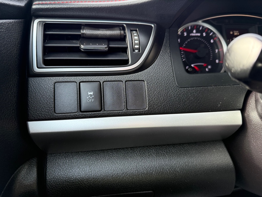 Toyota Camry SE 2015