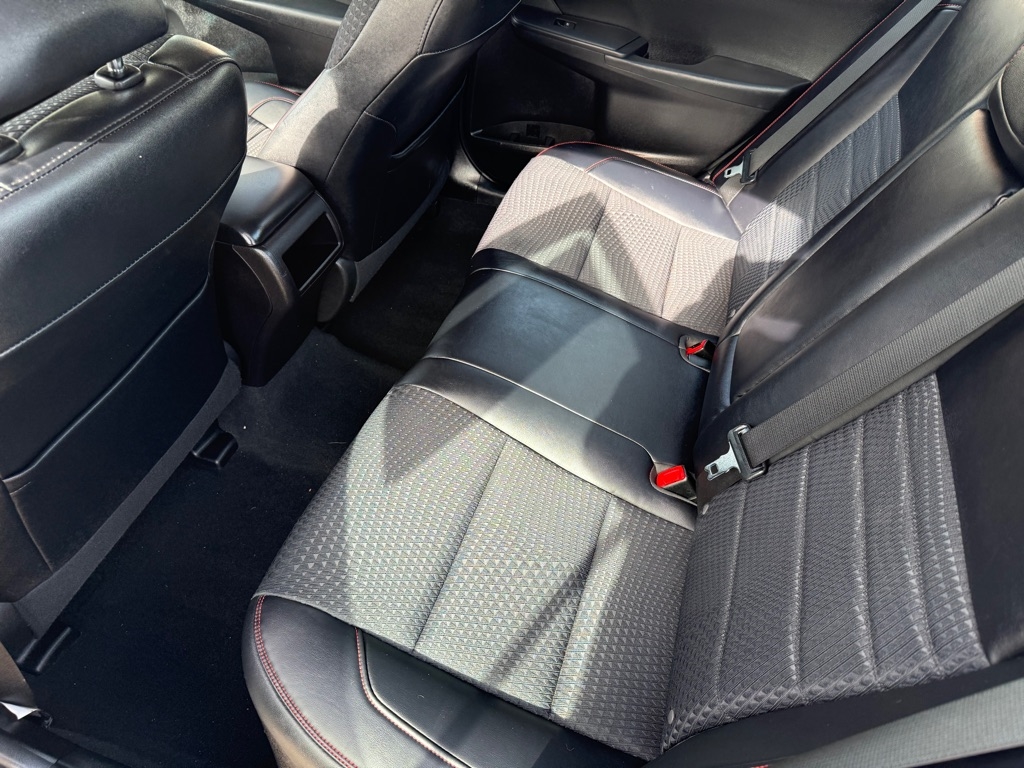 Toyota Camry SE 2015