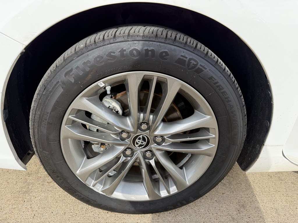 Toyota Camry SE 2015