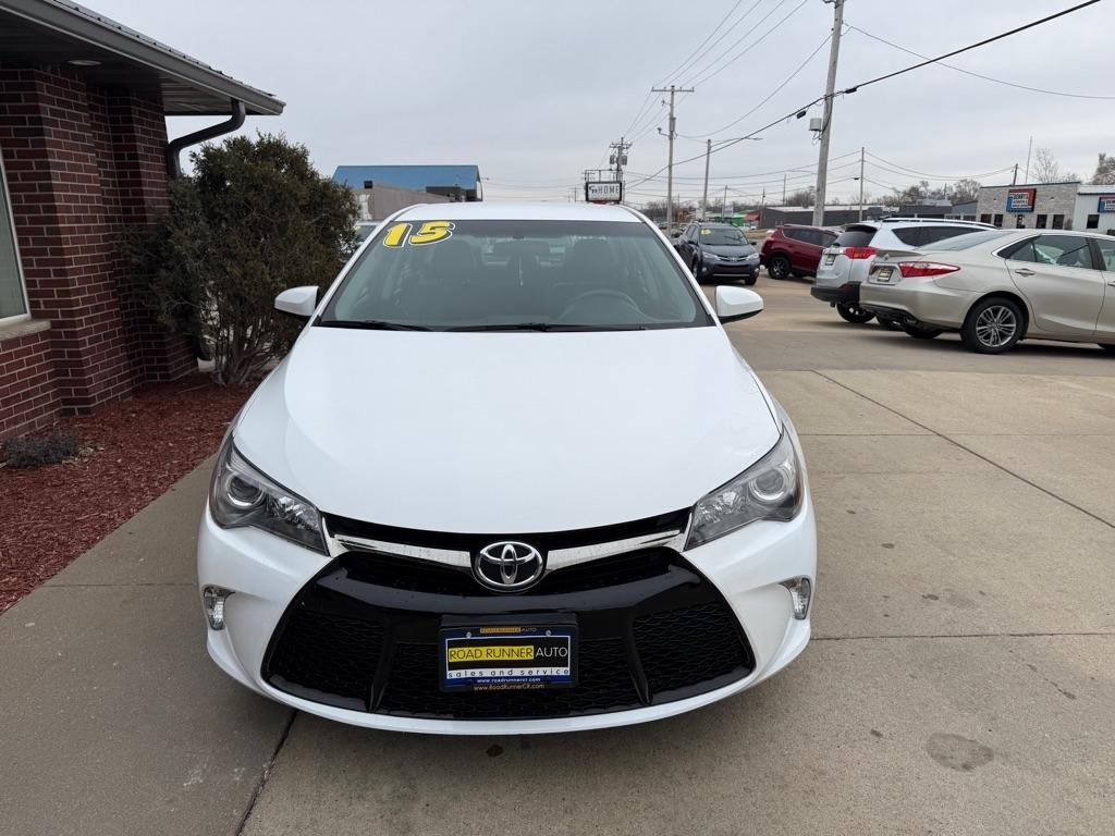 Toyota Camry SE 2015