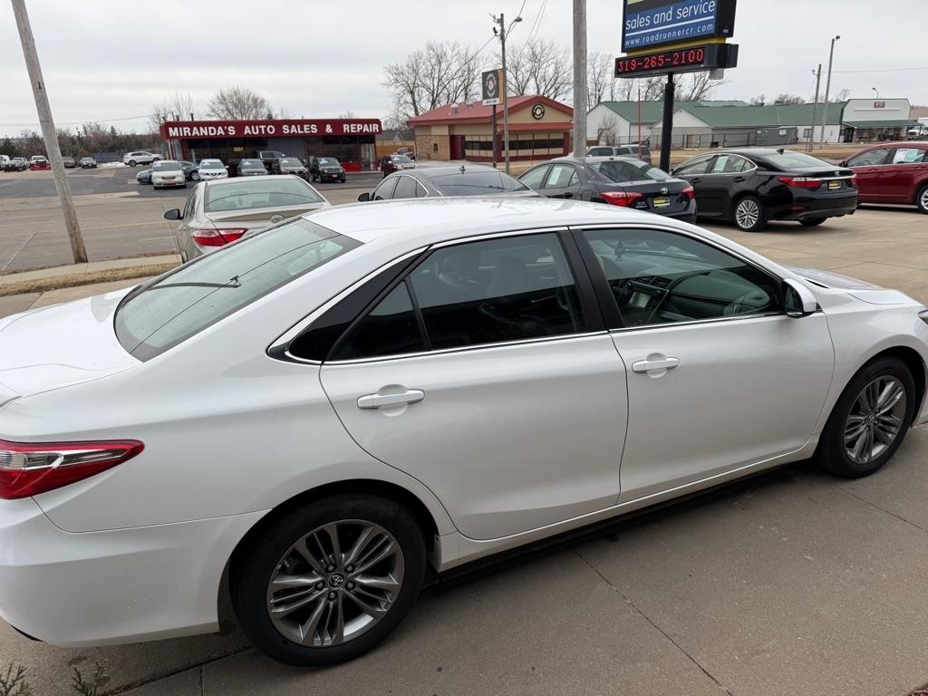 Toyota Camry SE 2015