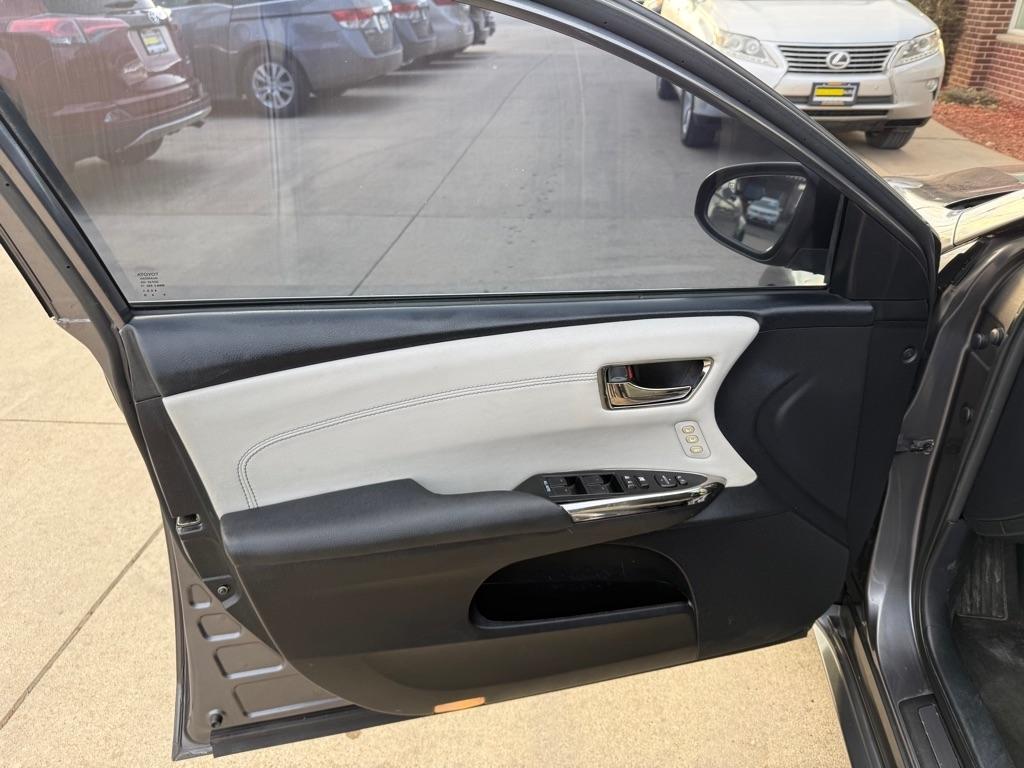 Toyota Avalon Limited 2013