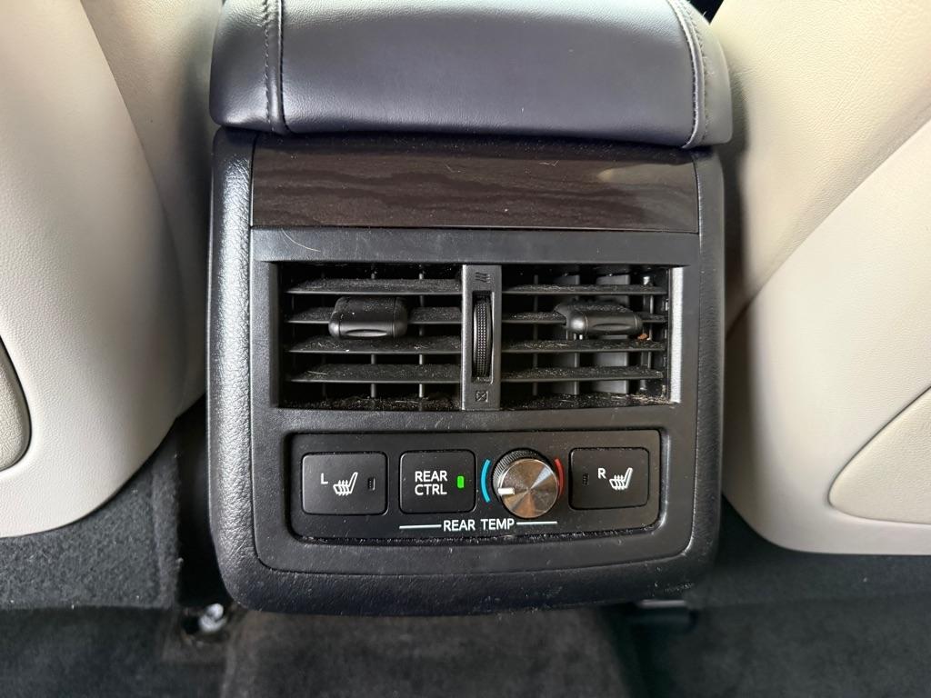 Toyota Avalon Limited 2013